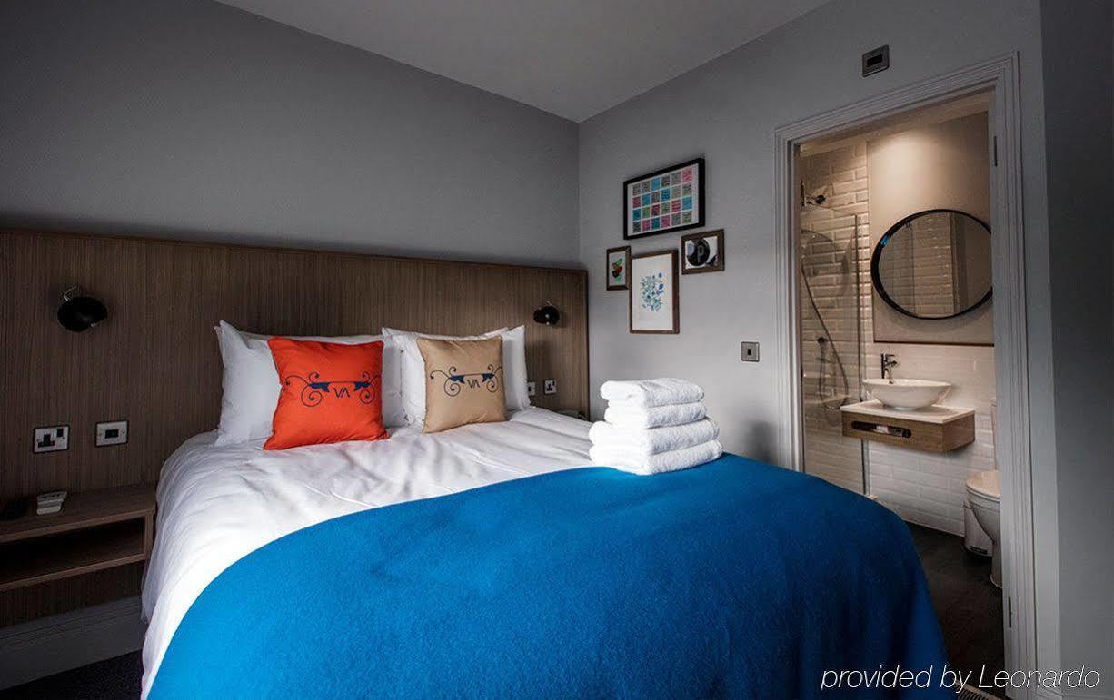 Victoria Inn Лондон Экстерьер фото